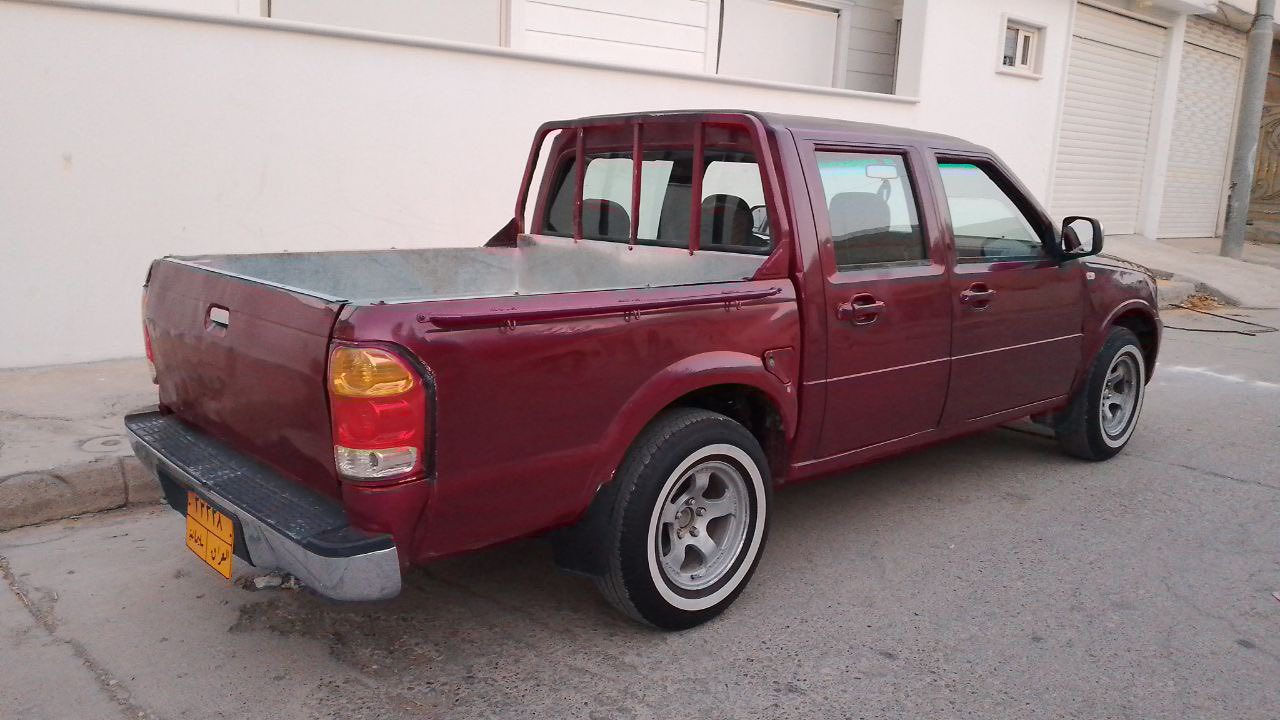 پیکاب  ڕەقەم سلێمانی

مەکینە بەخ مۆدێل ٢٠٠٦

قفڵ مەرکەزی

جام کارەبایی

چوارتایە و ویلی لۆک

بەرگە کوشن و گاعی تازە

دەحم و لێدراوی نییە

سەنەوی بەسەر چووە

هەزەی تازەی بۆکراوە

نرخ 30گەڵا
***********
