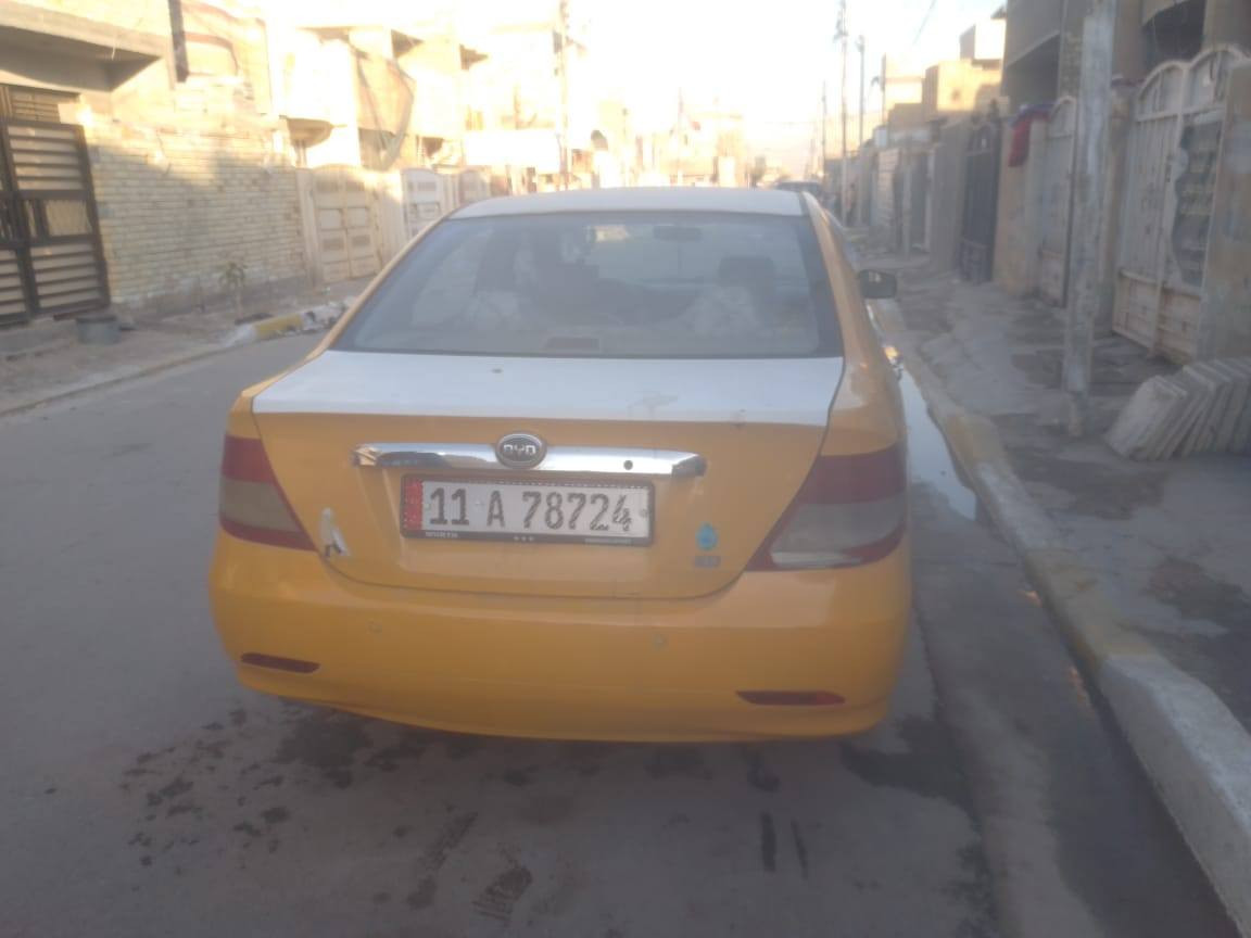 السلام عليكم بي واي دي 2011السياره جاهزه تحويل ثاني يوم  مكان السياره بغدادرقم الهاتف ‏‪0 770 769 1586‬‏ مكينه كير خير من الله لاتنقيص ولاتبخير السعر 46وبيهه مجال
