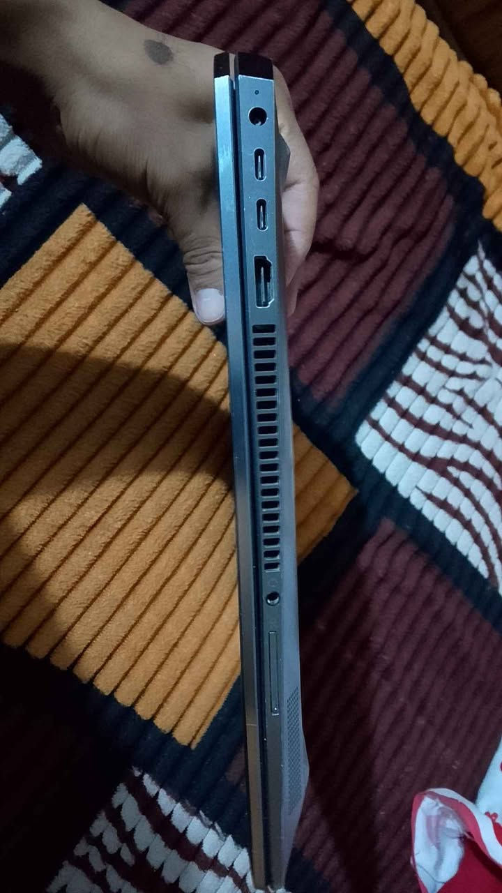 السلام عليكم  عندي لابتوب hp مواصفات كالتالي 
معالج xeon(R) E-2186M القوي جدا workstations
رام 32g
كرت شاشه خارجية نيفيديا 
كرت شاشه داخلي انتل P630
هارد 512ssd سريع جدا 
كيبورد ضوئي طباعة عربي إنجليزي 
شاشة 15.6 انج
الجهاز نظيف جدا مخصص للأعمال الثقيلة 
السعر بيه مجال بسيط حق الكروه Colombo, Sri Lanka


**إذا كنت صاحب هذا الإعلان وتريد حذفه لأي سبب، رجاءا أرسل رسالة إلى الدعم الفني**