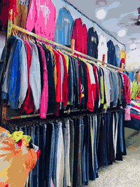 سلام عليكم زبائننا الكرام يعلن مجمع أزياء الخليج على كسر بظاعة جديد شتائي درجه أوله  يوم الاربعاء المصادف2025/11/12العنوان ميسان منطقة المحمودية خلف صحة الطلاب شارع علوه المخضر بأدرة عباس الغراوي الهاتف ***********
