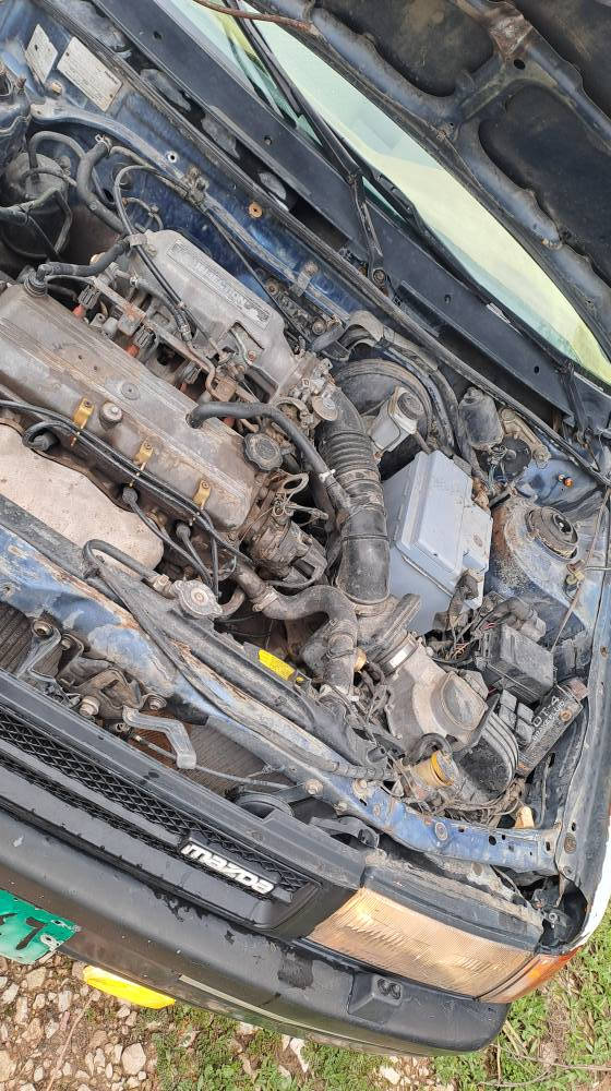 مازدا 323  
مۆدیل 1991 
مەکینە 8وبەخ
ئاڕم پلاستیک 
پاوەر  ،، گەرمی مەزبوتە
کارەبایی گشتی  ئیش دەکات ماڵی دۆستە
چور تایەو ویلی نوێیە ،، پاتری نوێیە
بستێک پشتی دەعمی هەیە بێ ناو گرتن 
بڕاوەو  وەرگەڕاو  بەشەرت 
ئاڕم و ئەوەلیات  بەشەرت 
تەقەو ڕەقە بەشرت زۆر توندو توڵە
گێڕو مەکینە بەشەرت سەرف و سەوت و بوخاری نیە  جائیزە كويسينجاك, أربيل


**إذا كنت صاحب هذا الإعلان وتريد حذفه لأي سبب، رجاءا أرسل رسالة إلى الدعم الفني**