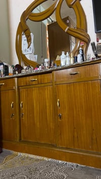 ميز زاوية • بوفية • نجف حي المكرمة