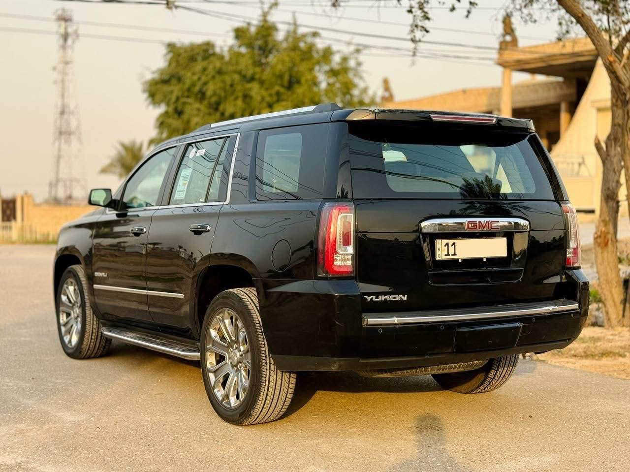 جمسي يوكن 2015 بتره خليجيه

الفئه: دينالي 

المواصفات: 1/1 

فتحه

جلد 

داتا شو 

فورويل 

بصمه + 4 ابواب

داخل لونين 

رادار امامي 

رادار جانبي 

كيجات الاكترونيه

شاشه سقف DVD

ستيرن كهرباء 

ستيرن تدفئه 

صندوق كهرباء 

سماعات  Bose

كشن ميموري 

كشن هزاز 

مري شفط 

تحديد مسار 

تشغيل عن بعد 

شاشه + قاصه 

حساس امامي + خلفي 

كشنات تدفئه + تبريد 

كشنات كهرباء امامي + خلفي 

السيارة مكفولة من الصبغ فقط بيها بارد باب خلفي ايمن والباقي مكفول بدون صبغ او ضرر رقم بغداد بأسمي  

السعر ( 330 ) مكاني بغداد *********** المحمودية, بابل
