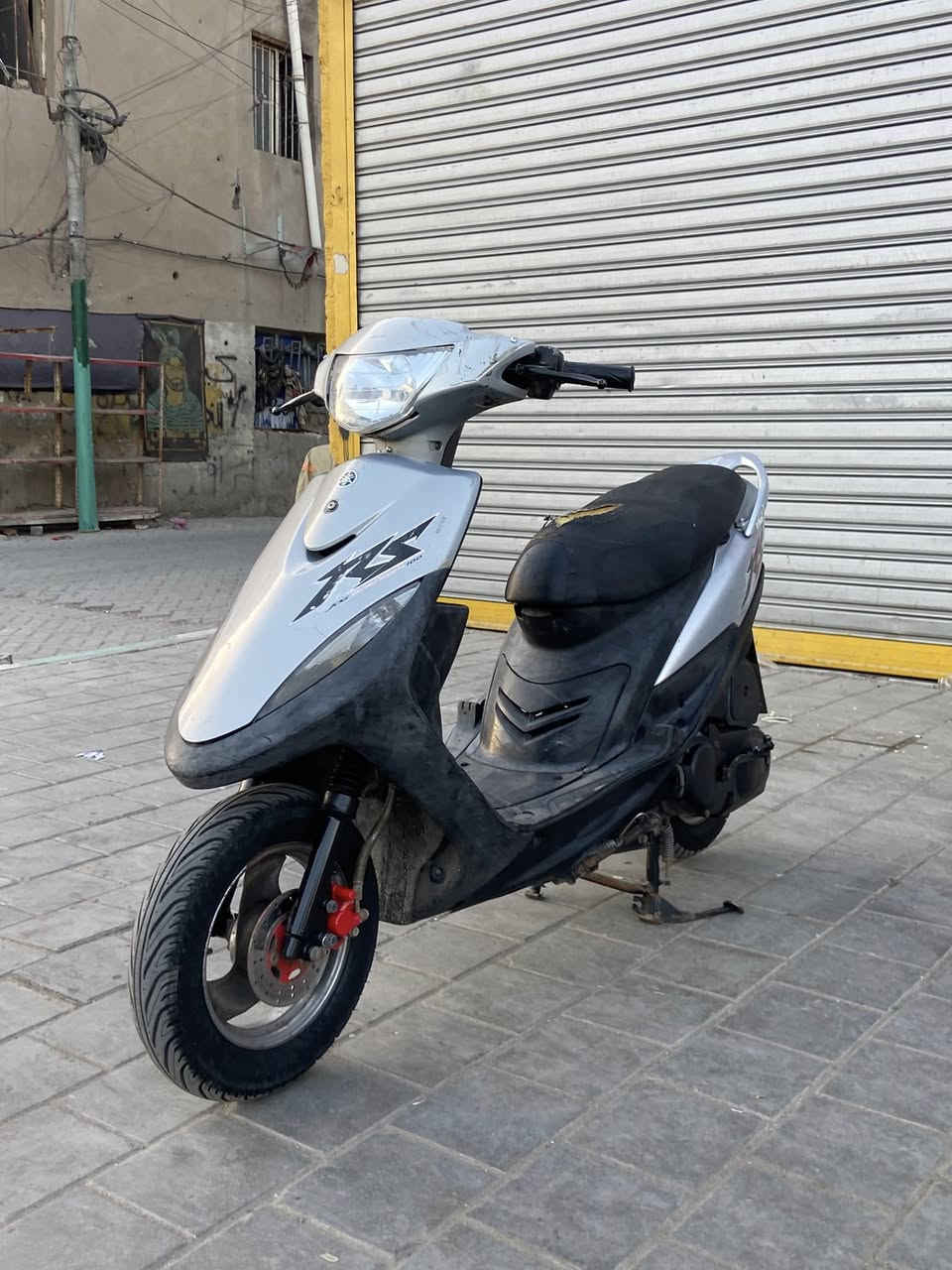 سلام عليكم ماكس عدله للبيع 

دراجه بلاديه رمبه نازله صالها 3اشهر 

نكره سلف باي وقت يعجبك كلها شغال

سعر ((650)) وبيها مجال. لعنوان بغداد حي لبتول

***********
