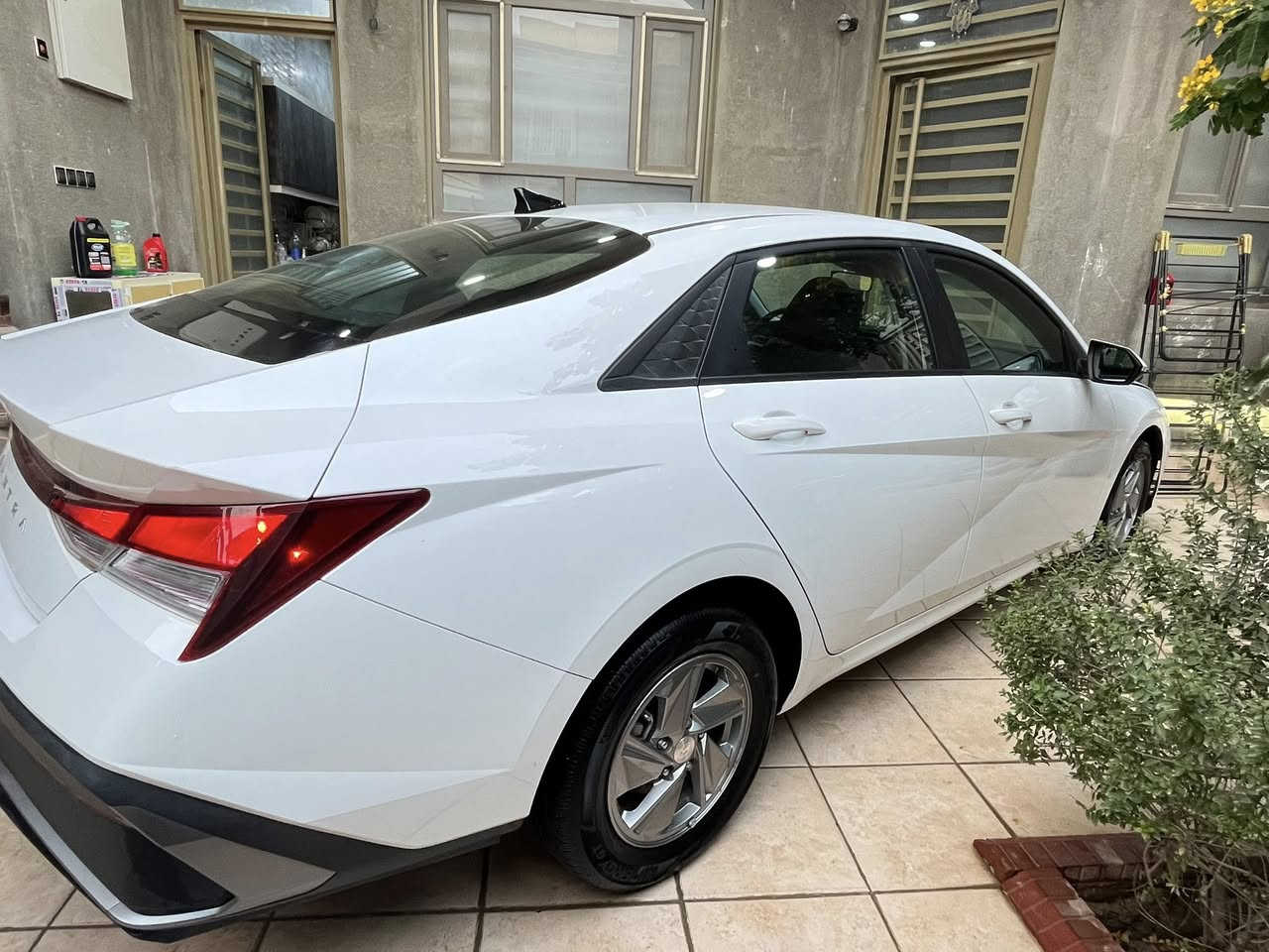 #اللهم صل ع محمد وآل محمد #هيونداي النترا 2024 دخول جديد امس دخلت بكتاب شهداء ذي قار وكاله عامه بسم المشتري معفيه من الرقم 
ترويج معامله المرور ع المشتري 

كفاله من تبديل ( فقط بنيد صبغ ) الباقي كفاله عامه محرك الفين دوش    بدون ارباك 
مواصفات نص فول سويج 
تحكمات _ رادار _ حساس _ كامره _ شاشه اكترونيه 
ويل كب _ مانع انزلاق _ مثبت سرعه _ تدفئه باقي مواصفات معروفه 
                #السعر 158 قفل من الاخير قفل 
مكان ناصريه مركز حي اور 
رقم الهاتف *********** مكلف بالنشر غير متواجد ع الفيس صور حادث بالمنشور وتحياتي لكم
