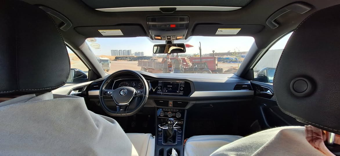 jetta R line 2021
جيتة ئارلاين 
مؤدئل ٢٠٢١
گئر حادي 
فولفولة
(٥٠)هةزار رؤيشتية
بةس بؤنيتي سبوخة 
لايت بيلادي 
بةردةگزؤز بيلادي 
بئ داخيلي 
بئ بةرةشوت 
هةموو قالبي بةشةرتة
هةرچوار گوشين هيتةر 
سوكان هيتةر 
برئك بةسمة 
گوشين جلد
يةدة بةسمة
پانؤراما 
تةحديل سورحة 
كامئرايي دواوة 
رادار پئشي
رادار پشتي 
رادار ئاوئنة أربيل, العراق


**إذا كنت صاحب هذا الإعلان وتريد حذفه لأي سبب، رجاءا أرسل رسالة إلى الدعم الفني**