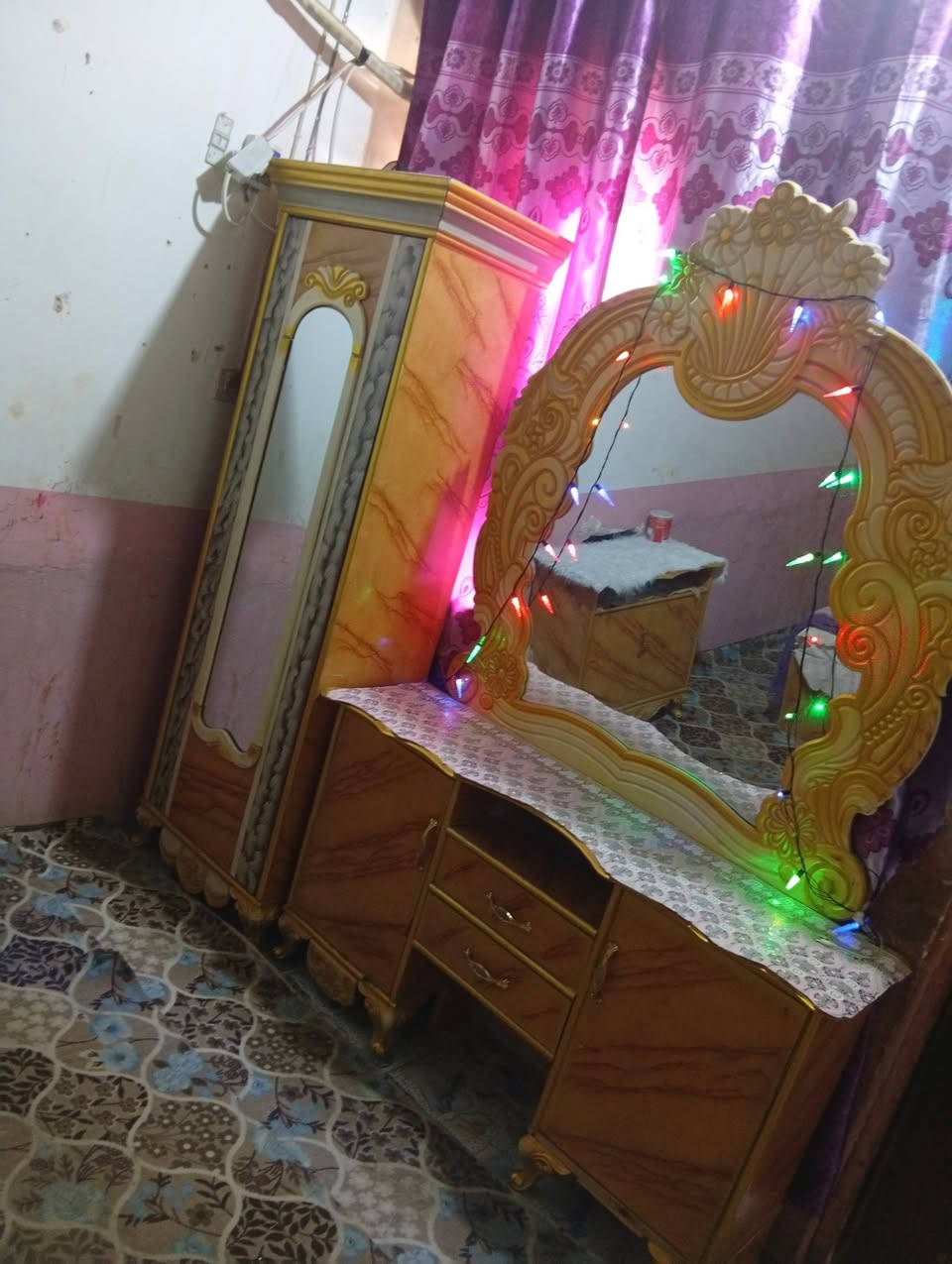 غرفه للبيع جديده ونظيفه سعرها 550 وبيها مجال مكانها شارع المطار الجديد قرب اسواق فدك الموشراي رجاءا لتعبني


**إذا كنت صاحب هذا الإعلان وتريد حذفه لأي سبب، رجاءا أرسل رسالة إلى الدعم الفني**