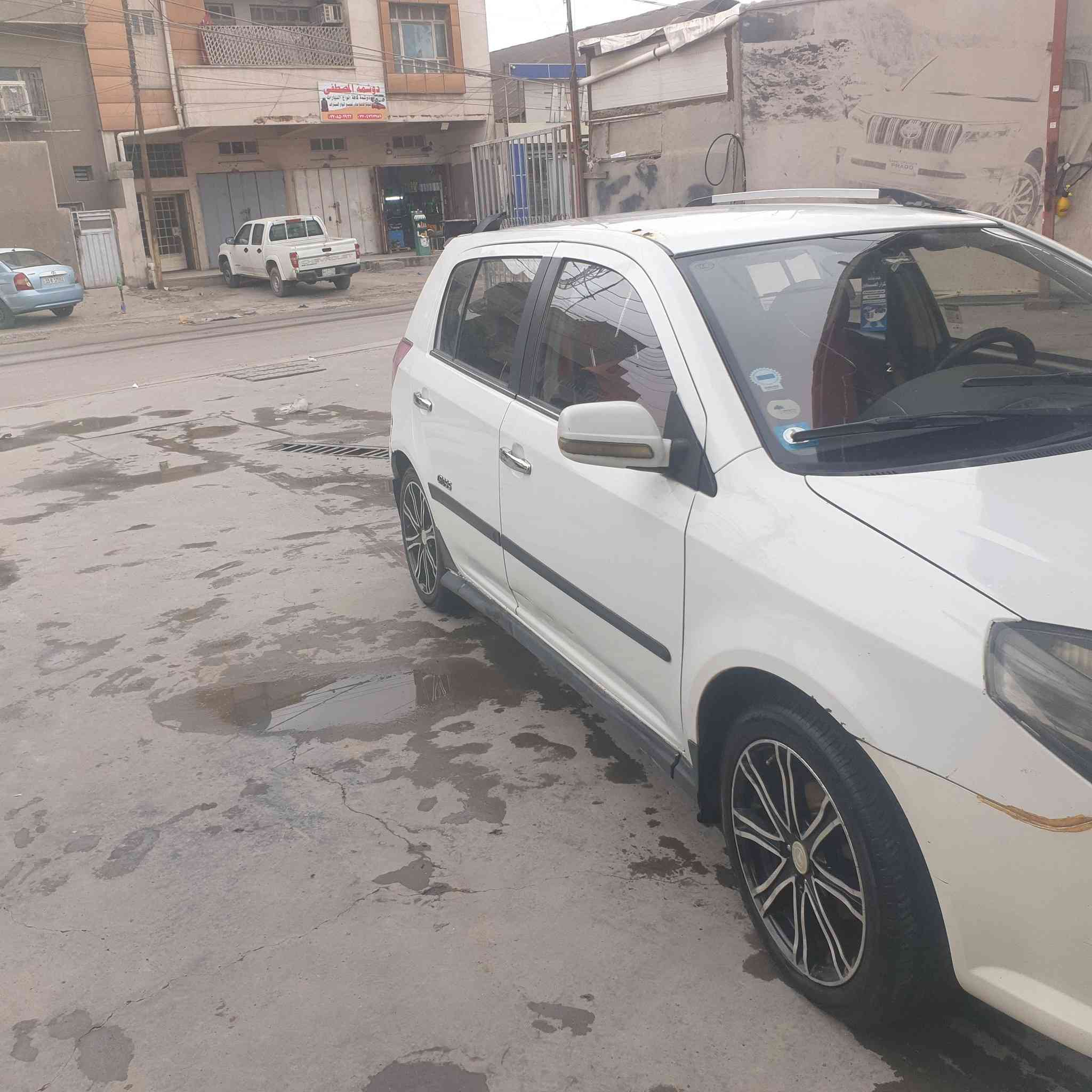 جيلي ام كي كروز مكينة و كير ضمان كهربايات كاملة السنوية منتهية صار ١٥ يوم صدر نص عمر السعر ٣٧ ورقة كنانه بغداد الجديدة واتساب ***********
