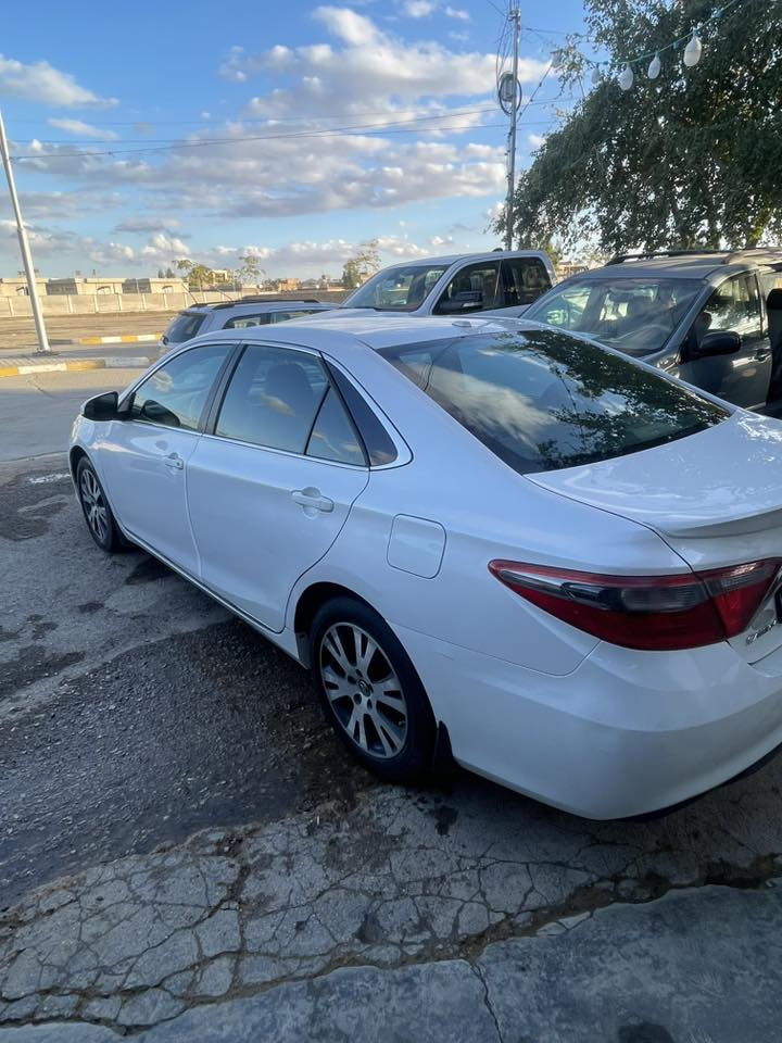 كامري موديل 2016 وارد ابيض صدفي رقم اربيل  شرط التحويل او سنويه ل 2028   ماشيه .
ضرر بنيد وجاملغ جهه السائق 

مكينه كير بشرط مامفتوح 
مواصفاتها
شفتات الاستيرن
كشنات الاماميه كهربائية مع تدفئه
داخل السيارة لونين المرغوب
العنوان الانبار قضاء هيت لاستفسار ***********
السعر155وبيهه مجال بسيط
