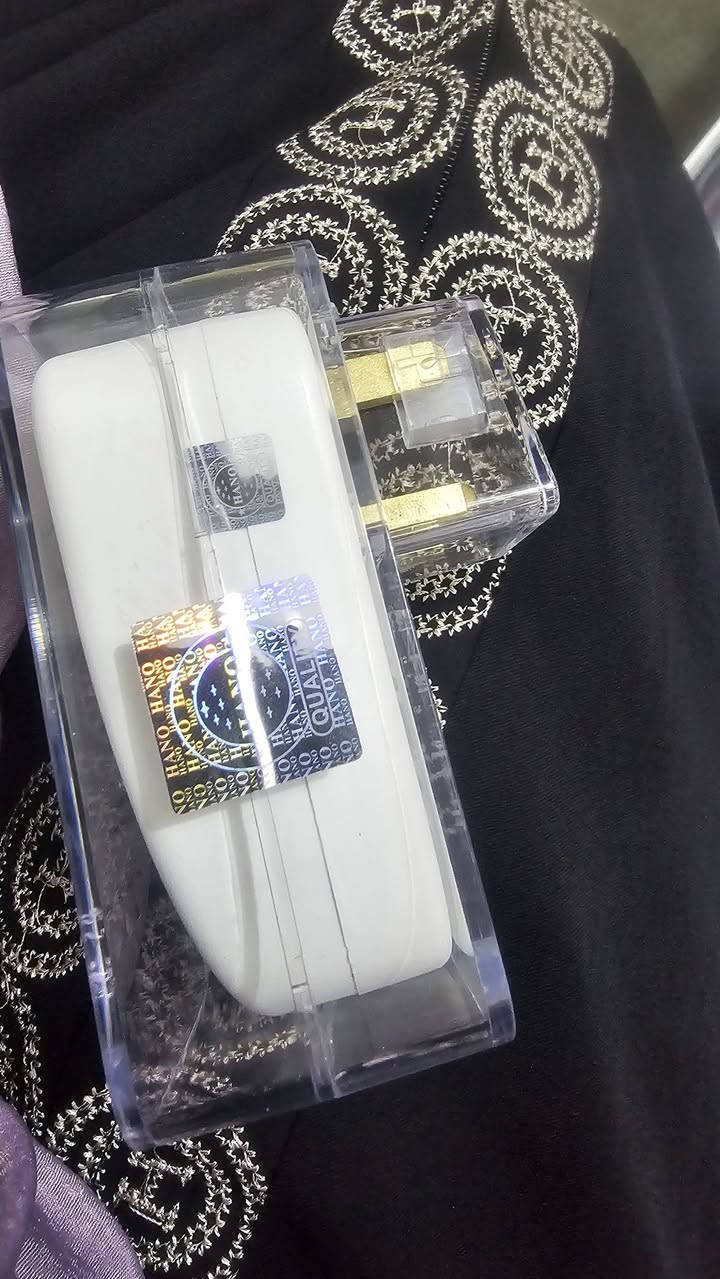 كل شي بداخل صورة ب5 اصلي وغير مستعمل وبعدهن بلفسفورة والسلفون مال الشركه للمراسله دايركت


**إذا كنت صاحب هذا الإعلان وتريد حذفه لأي سبب، رجاءا أرسل رسالة إلى الدعم الفني**