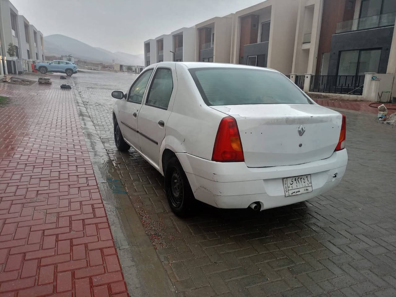 السلام عليكم رینۆ لۆگان مۆدێل 2013
سەنەوی ئەسڵی سەوزەکان بە شەرت
جام کارەبا... گەرمی مەزبوت تاقم بانصی تازەیە
کارەبای هەمووی بە شەرت موس و براوە بە شەرت.  گێڕ و مەکینە بە شەرت سەیارەکە ماڵی دۆستە. بەنزین زۆر کەم ئەخوات
نرخیشی 33 گەڵا و کەمێک معامەلە
*********** السليمانية, العراق
