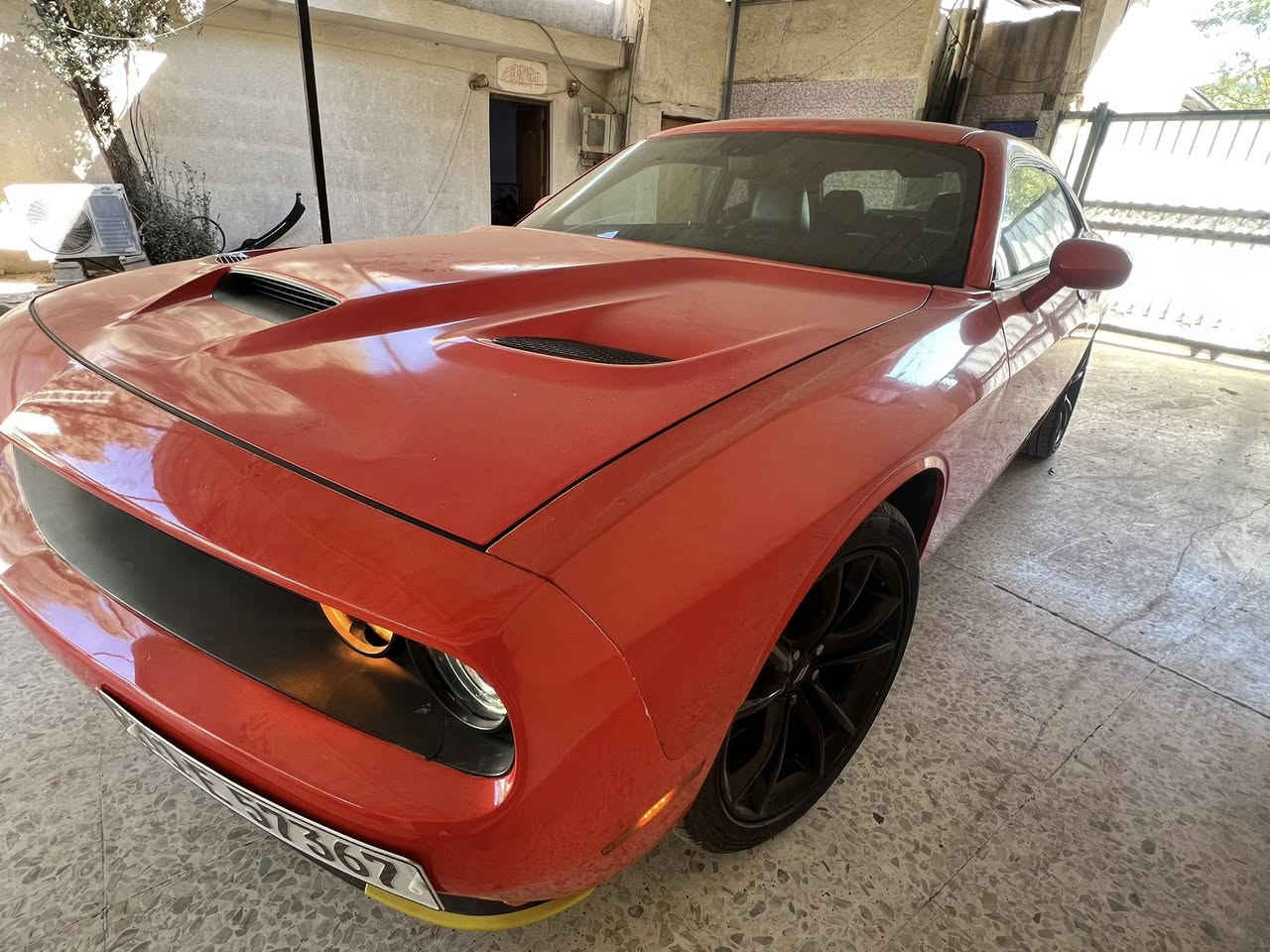 سلام عليكم شباب
جالنجر 2022 برتقالي 
رقم بغداد بااسمي ماشية 44 
سيارة بيها قطع صبغ حساسات خلفية وكامرة دوارة وبصمة مواصفات الجالنجر المعروفة كشنات جلد 
محدث بنيد 3 فتحات 
مكانها بغداد الدورة حي الصحة 
السعر 140 وبيها مجال 
للاستفسار ‬  ‭0 770 039 5296‬
