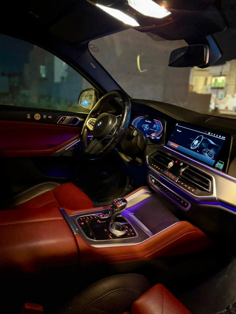 للبيع BMW X6 M50i 2023
وكالة العروش رقم سليمانية

✅ محرك 8 سلندر تيربو
✅ أعلى مواصفات (فول الفول)
✅ لون مميز وفخم

💎 قمارة روز رايز (نجوم سقف)
💎 شاشات خلفية للركاب
💎 سياقة ذاتية
💎 كاميرات 360
💎 هيد أب دسبلي
💎 رادارات ومثبت سرعة ذكي
💎 مقاعد جلد كهربائية مع الذاكرة
💎 تبريد وتسخين المقاعد
💎 تشغيل بصمة
💎 صندوق كهربائي
💎 نظام صوتي فاخر
💎 بانوراما
💎 ويلات رياضية قياس 22 إنج
💎 مواصفات كاملة لا تُحصى

سيارة تجمع بين القوة، الفخامة، والتكنولوجيا الحديثة، وتعتبر من أندر وأجمل سيارات الـ X6 الموجودة بالسوق.

للاستفسار الاتصال على الرقم
***********
