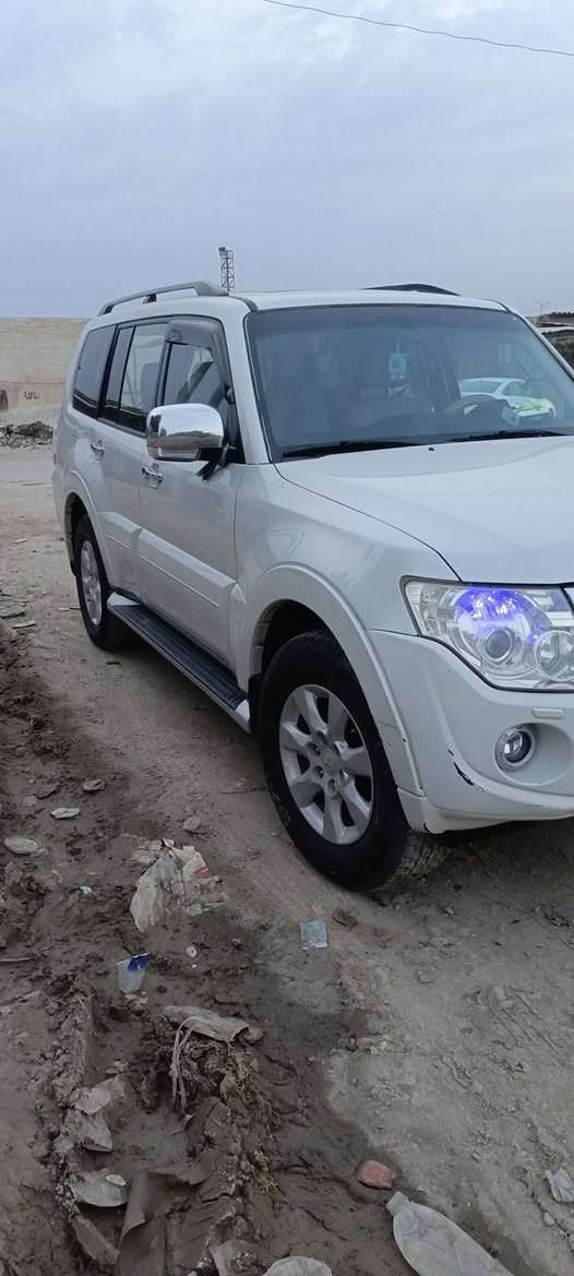 سلام عليكم باجيرو حبتور السيار ه  فول مديل ١٤  رقم ربيل دويلي سياره جديد  كلش  المكان بابل الحمزه الغربي *********** خاص ما متواجد
