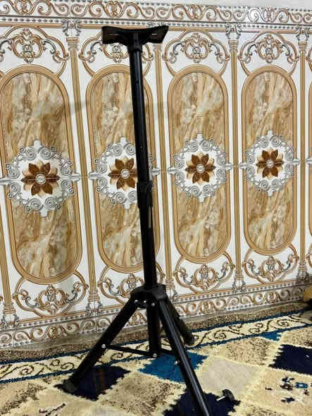 ستاند سماعه قطع 2 الي يريدهن 50 تواصل  وتساب أو خاص ***********
