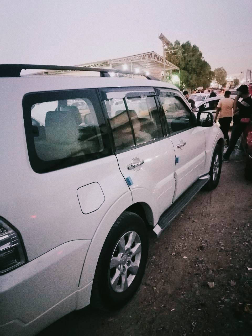 باجيرو حبتور خليجي موديل 2010 فول مواصفات بجم زنون  فتحه سقف دمامات سستم بلادي فول تحكمات هيه مواصفات الحبتور معروفه سياره جاهزه كير مكينه حداديه تايرات تبريد 3قطع رقم بغداد بأسمي انكليزي مكينه 3500 بيها دعاميه صبغ بلاستك  وبيها شخط بين البابين سياره مال بيت ممتعوبه 
مكانها كربلاء كربلاء, العراق


**إذا كنت صاحب هذا الإعلان وتريد حذفه لأي سبب، رجاءا أرسل رسالة إلى الدعم الفني**