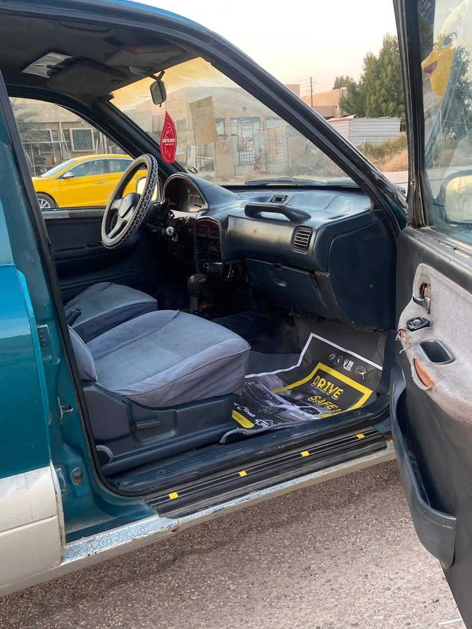 سلام عليكم كيا سبورتج موديل 94كير ومكينه ونجي اربعه سلندر تخم تاير صدر امامي وخلفي جديد حداديه جديده كهربائيات كله شغاله مكاني ميسان قضاء المجر لكبير لسعر 37لاستفسار ع هاذ رقم ***********
