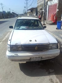 سياره ارنب مديل 92سنويه تنتهي2027بيه ضربه صندوك محرك 2500كير برادو جدي...