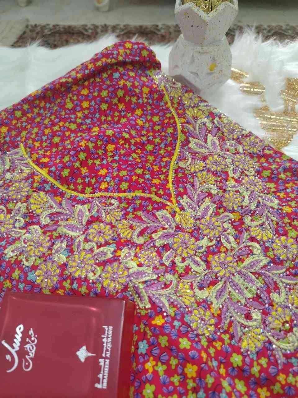 بنات وصلت مخاوير قطع محدوده بالعافيه الي تلحك عليهن.  يجي كامل مخيط. اي موديل يعجبكم دزي خاص وبعيوني


**إذا كنت صاحب هذا الإعلان وتريد حذفه لأي سبب، رجاءا أرسل رسالة إلى الدعم الفني**