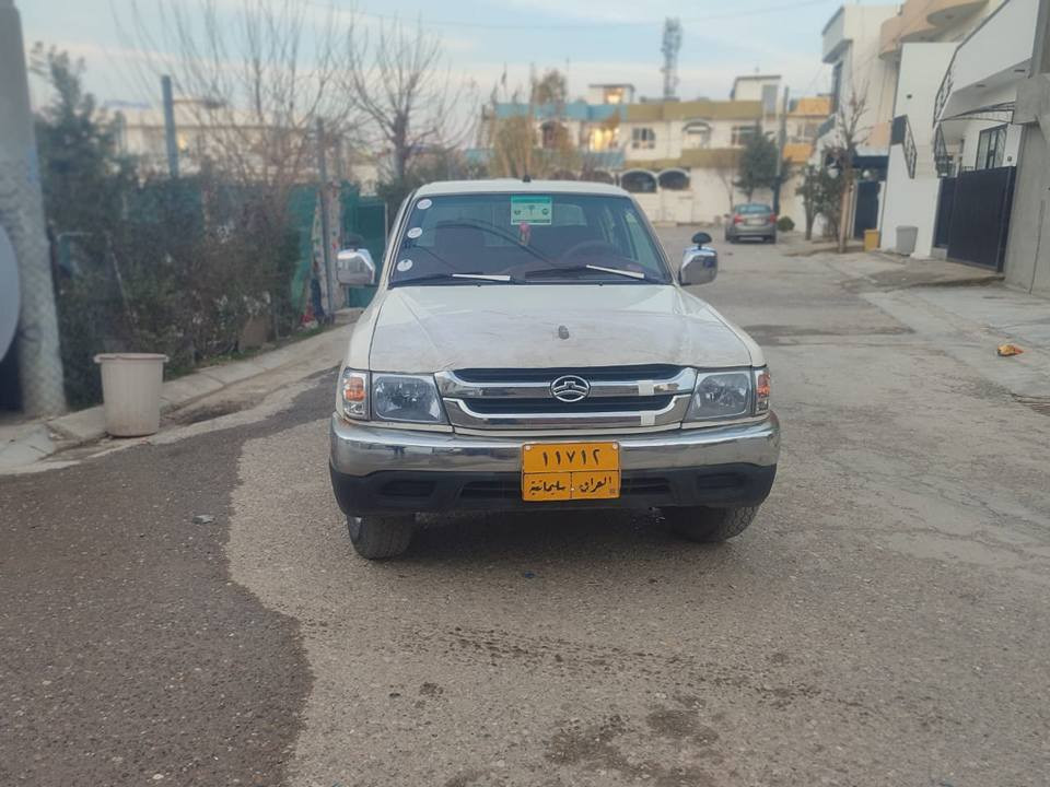 دێر مۆدیل 2006
بیلاد کابرێتە 
گێڕ مەکینە ئەکسل بەشەرت 
ڕەقەم سلێمانی تەحویل ناکرێ 
نرخ 43 گەڵاو مەجال 
***********.         *********** شمشمل, السليمانية
