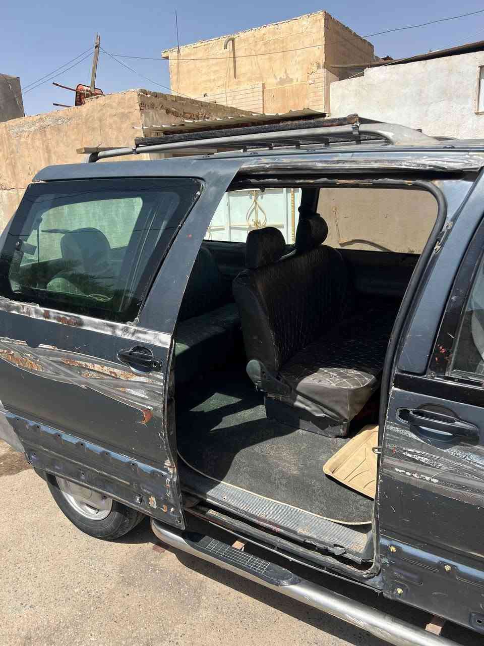 سياره تويوتا بريفيا 7 راكب للبيع
رقم ديالى انكليزي 

هزه جديده  

موديل 92 

بحاله جيده يحتاجلها صبغ فقط

السعر 30 ورقه وبيها مجال المكان ‏‪تكريت 

‏‪***********‬‏
