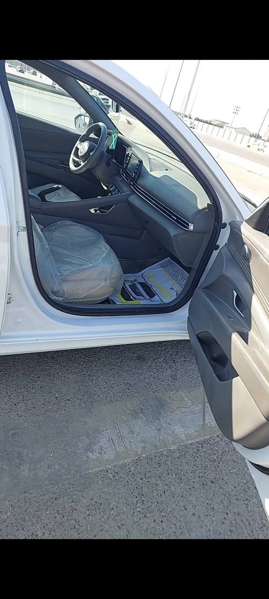 النترا ٢٠٢٣ خليجي اربيل بسمي ماشيه ٦٤ 
فول مواصفات فتحه وبصمه
 وباقي موصفات الخليجي 
مكينه 2000
مكفوله بدون صبغ
 عده بارد بالجملغ الخلفي كد شبر
سعره ١٦٢ وبيها مجال
 عنواني كربلاء 
***********
