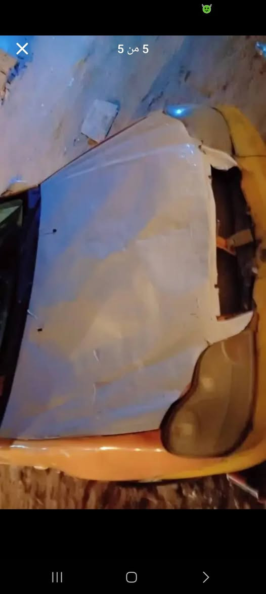 سياره شغاله بس أدخن توضيح موتبخر لا أدخن 
ألسعر 11ورقه وبيهه مجال ألعنوان ألبصره 
حي ألصدقاء رقمي ***********
مديل 2013 البصرة, العراق
