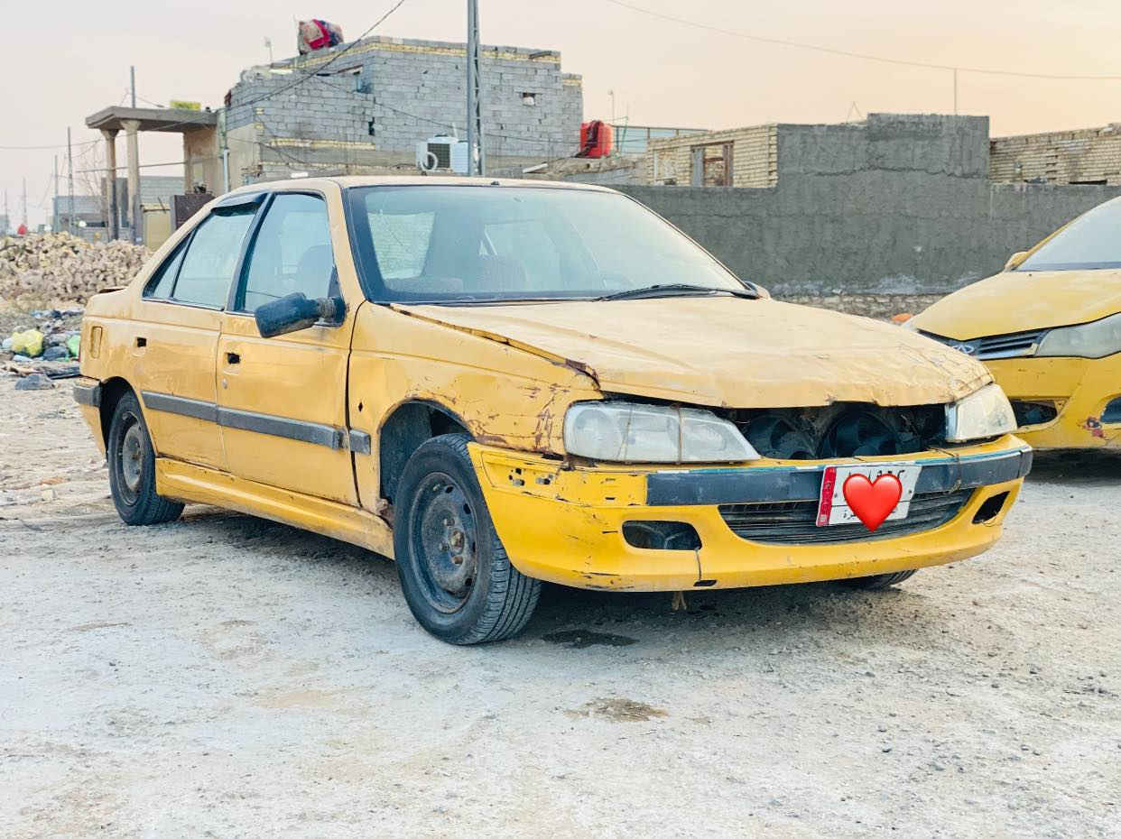 بلاش بيجو باص 2011 سعرها مليون ونص رقم الاماني مشروع وطني بدون مداور كوم حديد فقط تكفلك سرقة وعشائر مكينه وكير نظيفات تاير كهربائيات الرقم *********** مراوس ترهم مكاني سماوه
