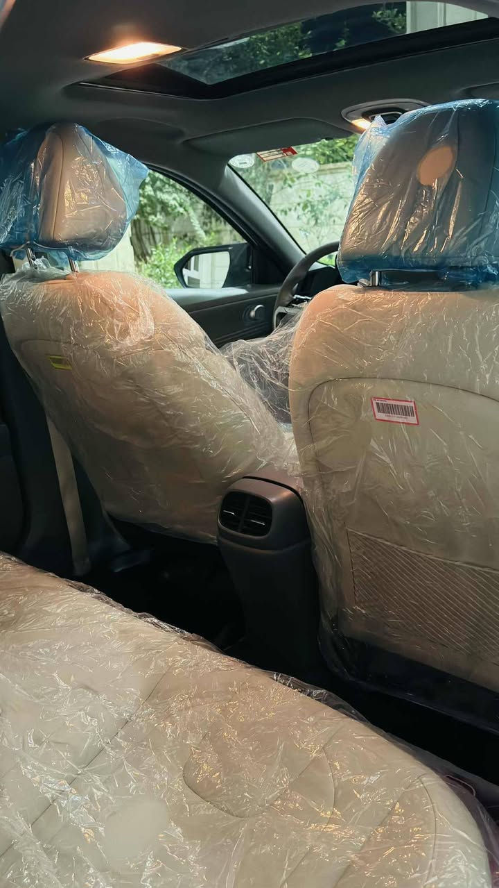 🔥 للبيع — بيع مستعجل 🔥
هيونداي النترا 2023 خليجي
لون أبيض — رقم أربيل باسمي
✔️ كير اي تي ام المرغوب
✔️ محرك 2000 دوش المرغوب
✔️ فول مواصفات
✔️ فتحة سقف
✔️ بصمة تشغيل + أبواب
✔️ شاشة + كاميرا خلفية
✔️ تحكمات
✔️ إشارات بالمرايا
✔️ مرايا شفط
✔️ أبواب بصمة
✔️ إضافات للجمالية — السيارة أحلى من الصور
🛠️ الحالة الفنية:
✔️ مكينة + صدر + تبريد على الكفالة (كير)
✔️ ما تصرف عليها دينار
✔️ ادامه كاملة مسويلها 
✔️ تخم تايرات جاهز
📌 ملاحظات:
— ضرر خفيف باب عكس السايق الخلفي (بارد)+ملاحظات بسيطة جداً
📄 رقم أربيل — باسمي
✍️ تحويل فوري ثاني يوم
💰 السعر173ورقه 
⚡ بيع مستعجل — ماكو هيج سعر 
 — اتصال أو واتساب
***********
