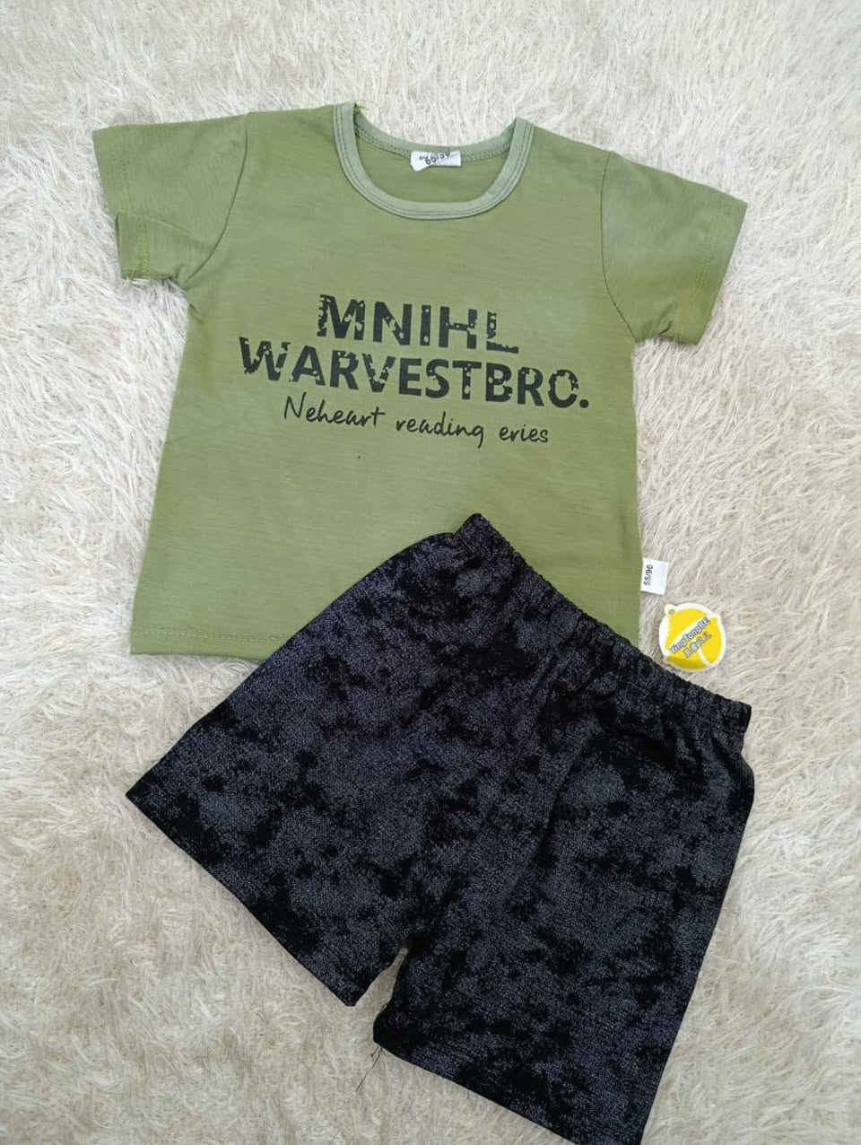 فانيله قطن يلبس 5اشهر للسنه ونص بسعر 4
يوجد خدمة توصيل 🚖


**إذا كنت صاحب هذا الإعلان وتريد حذفه لأي سبب، رجاءا أرسل رسالة إلى الدعم الفني**