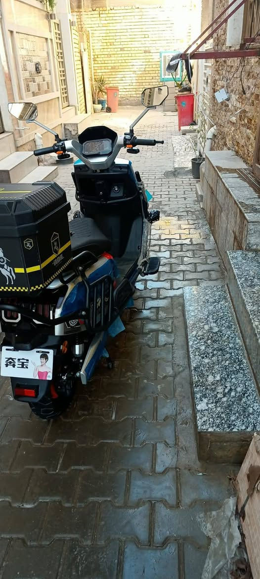 السلام عليكم دراحه ماتركس 2025 مراوس فقط الدراجه طافيه للتواصل ***********
