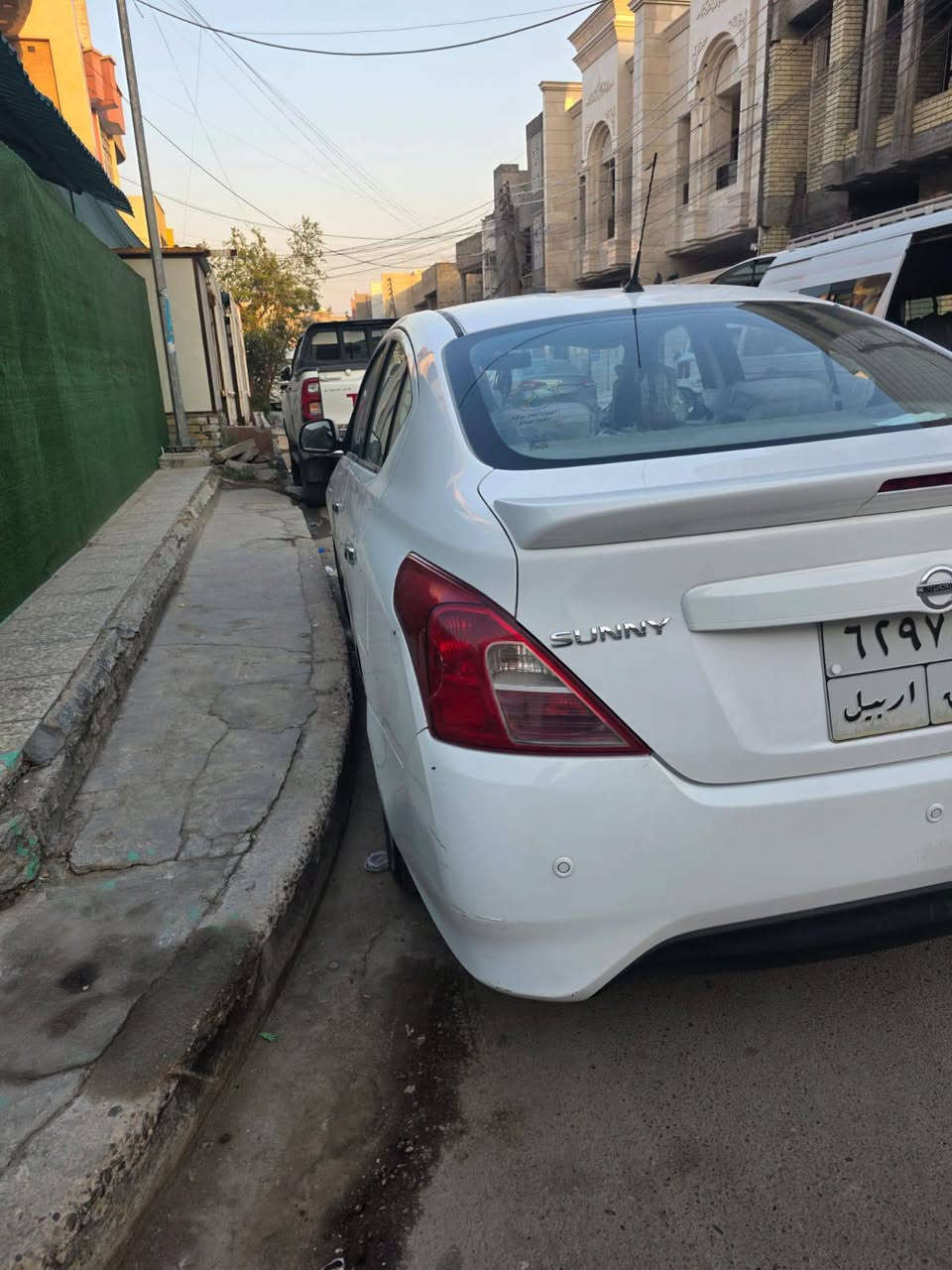 مواصفات تفاصيل السيارة👇
1️⃣بانزين+ غاز ⛽️ 
2️⃣ فول جام كهرباء+تحكم ستيرن جهة
3️⃣قطعتين تبريد
4️⃣صدر امامي+خلفي جديد بحالة الوكالة
5️⃣بلكات جديد  بحالة وكالة
6️⃣لايت زنون ابيض وشمسي اصلي + بروجكتر
7️⃣ البطارية امارون الخضرة وكالة جديدة
8️⃣تبريد فوول 
9️⃣الإطارات جديد
🔟ارضيات السيارة شركة غير مستعمله
حادث فقط باب راكب مبدل بدون تبديل بطانة وحالوب يبين بالسونار
 محرك كير مكفول سيارة جاهزة كليا
الرقم اربيل تريد تحويل مجاني من قبل الشركة

مكاني بغداد البلديات
للتواصل واتساب
*********** بغداد, العراق
