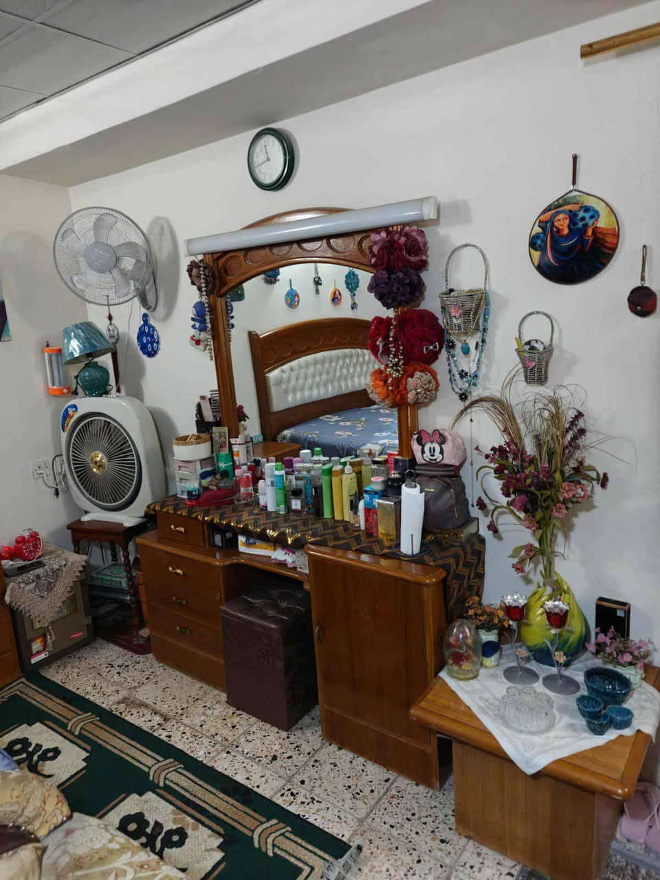 غرفة صاج عراقي 8 قطع ب600 قفل المكان بغداد الدورة لايوجد توصيل التواصل مع رقم حصرا ***********
