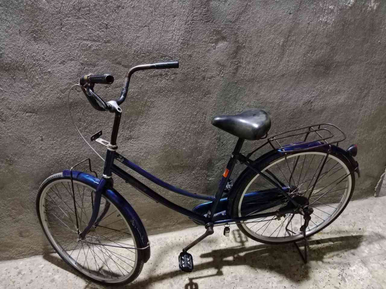 سلام عليكم 
بايسكل للبيع السعر 55 الف 
العنوان طريق بغداد عامود 55 
رقم موبايل: ***********
