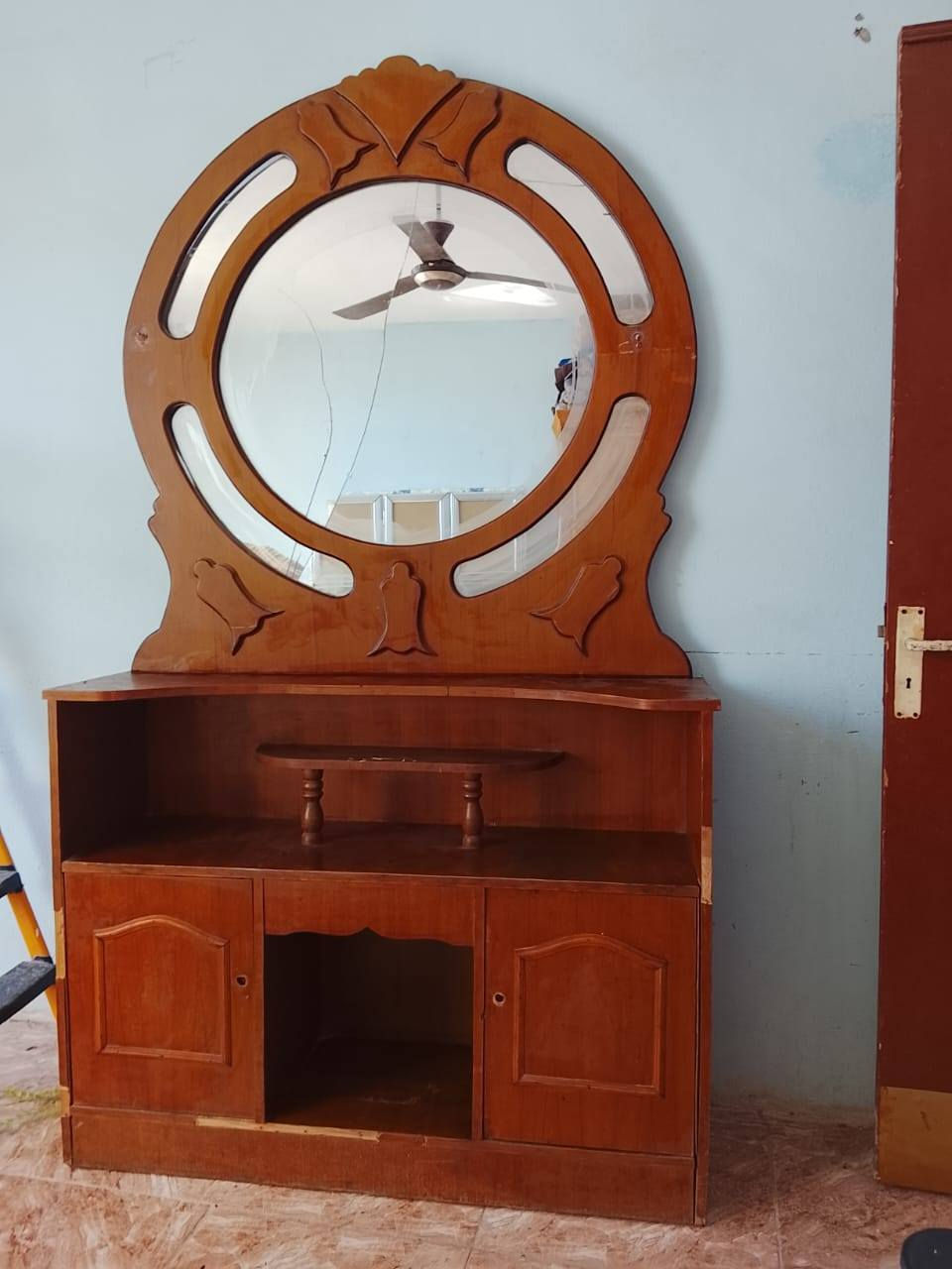 ميز تواليت صاج حطاطه نظيف جدا السعر65وبي مجال


**إذا كنت صاحب هذا الإعلان وتريد حذفه لأي سبب، رجاءا أرسل رسالة إلى الدعم الفني**