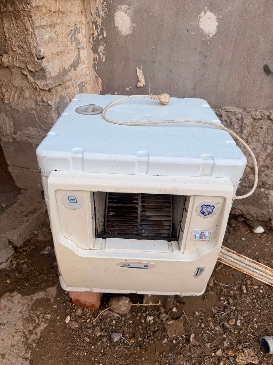 سوبر الكتريك حجمه 2.5 نضيف ومستعمل قليل كلش سعره 95 الف 
والصغير سعره 45 الف 
*********** كركوك, العراق
