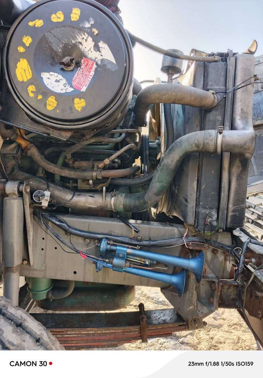 سلام عليكم فالفو اسرايليه موديل ٨٩مكفوله كفاله عامه تنكجيه دوشمه كهربائيات جديد السعر ٣٤وبيه مجال ***********
