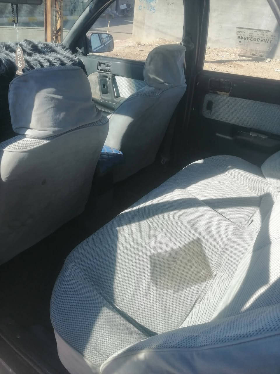 النترا ٩٣ محرك وكير عادي مكفول بلاديه الجام اوتو شغال تراي وين ميعجبك رقم انبار انكليزي باسمي السعر ٢٠ وبي مجال للاستفسار  مكان  الرمادي ***********
