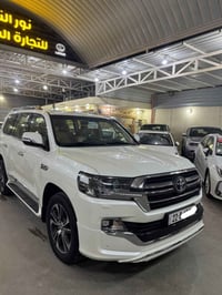لاندكروز GXR ساز باب اول موديل 2020 اصل تكمة + سنوية محرك 6V 4000 رقم ...
