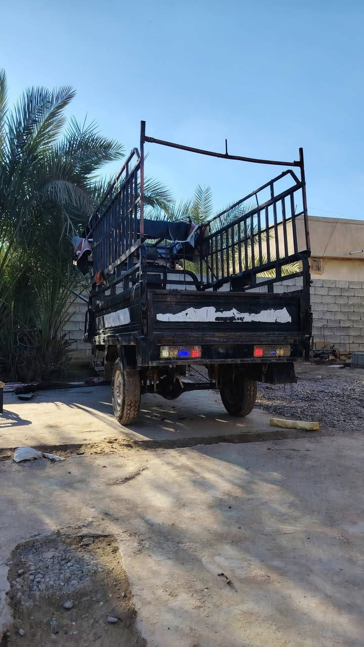 السلام عليكم
ستوته للبيع مديل (22) بودي حجم كبير محرك ما مفتوح قبل شهر شادينو جديد. كهربائيات شغاله كلشي بل شرط
العنوان قريه الشريعه. الشراي يتصل (***********>
