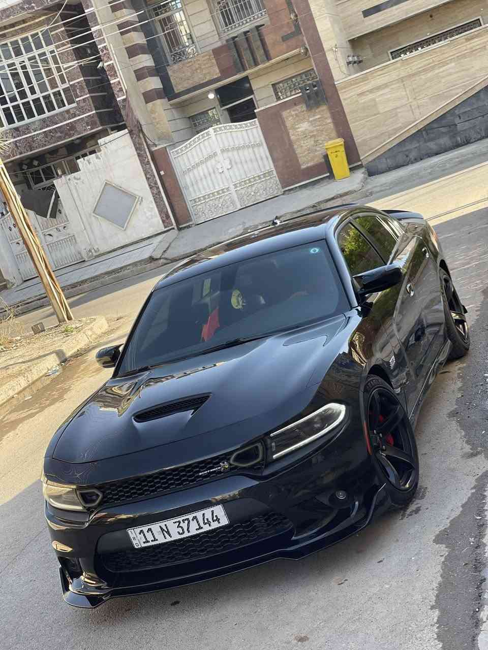 جارجر SRT 2022 لون اسود 
السعر 219 وبيها مجال 
رقم بغداد
بسمي
مكاني بغداد ***********الخاص مغلق

المواصفات فول 1/1 عدا الفتحة
المحرك 6400 🐝 
دركة ار بي ام
رادارات جانبية 
داخل احمر 
كشنات كنتارا مختم 🐝
ماشية 15 الف حقيقي 
فجوج 6  (برمبو ) .
كاميرا خلفية . . 
كزوز نغمة حلوة 
حساسات خلفية . 
ويل نجمة الخسفة القوية 
سستم صوت ALPINE . 
تشغيل عن بعد . 
مقاعد رياضية. 
نظام خرائط GPS . 
شاشة كبيرة قياس 8.4 أنج اوپشنات SRT 
تدفئة ستيرن . 
شفتات استيرن . 
لايت LED

حادثه بنيد + جاملغ خلفي فقط
