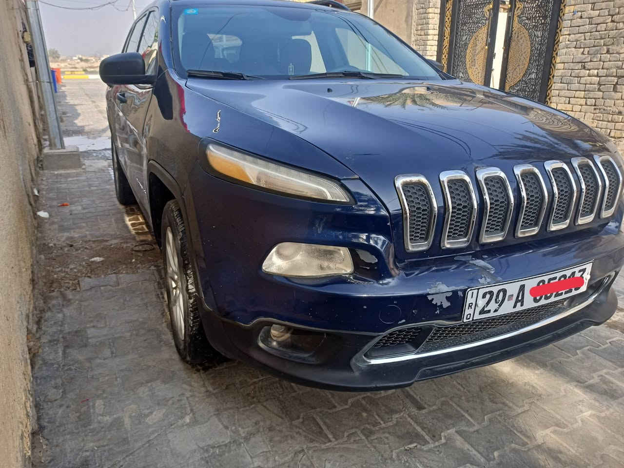 4 سلندر
مكينة 2400
فئتها سبورت
اللون(نيلي)
كامرة دواره
السايد بريك اوتو
تبريد قطعتين 
عدة منافذ تايب سي و usb
وارد امريكي جاملغ وبنيد
رقم واسط
السعر 110 ورقه  وبيها مجال
مكان الكوت 
‭***********
