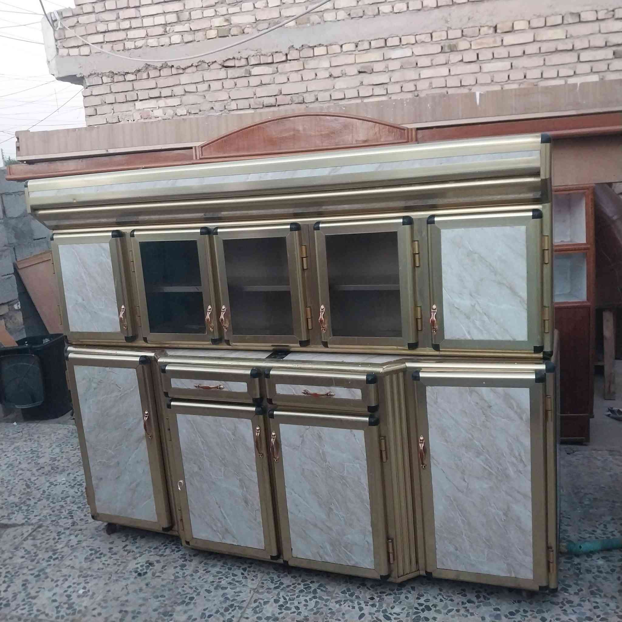 للبيع كاونتر مترين وسنك متر جديد سعر قفل ٢٠٠ ستفسار ***********
