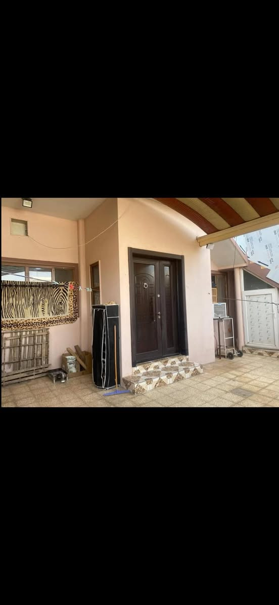 زيا
دار للبيع

موقع: واحد اذار قرب فلكه اولا شارع 20متر 

مساحه: 100م +فظله60م واجهه 8م

بي وارد شهري 500 

السند :طابو صرف 

السعر 140 مليون دينار بيه مجال 

——————————————————————————

للاستفسار*********** او زيارة المكتب ارو
