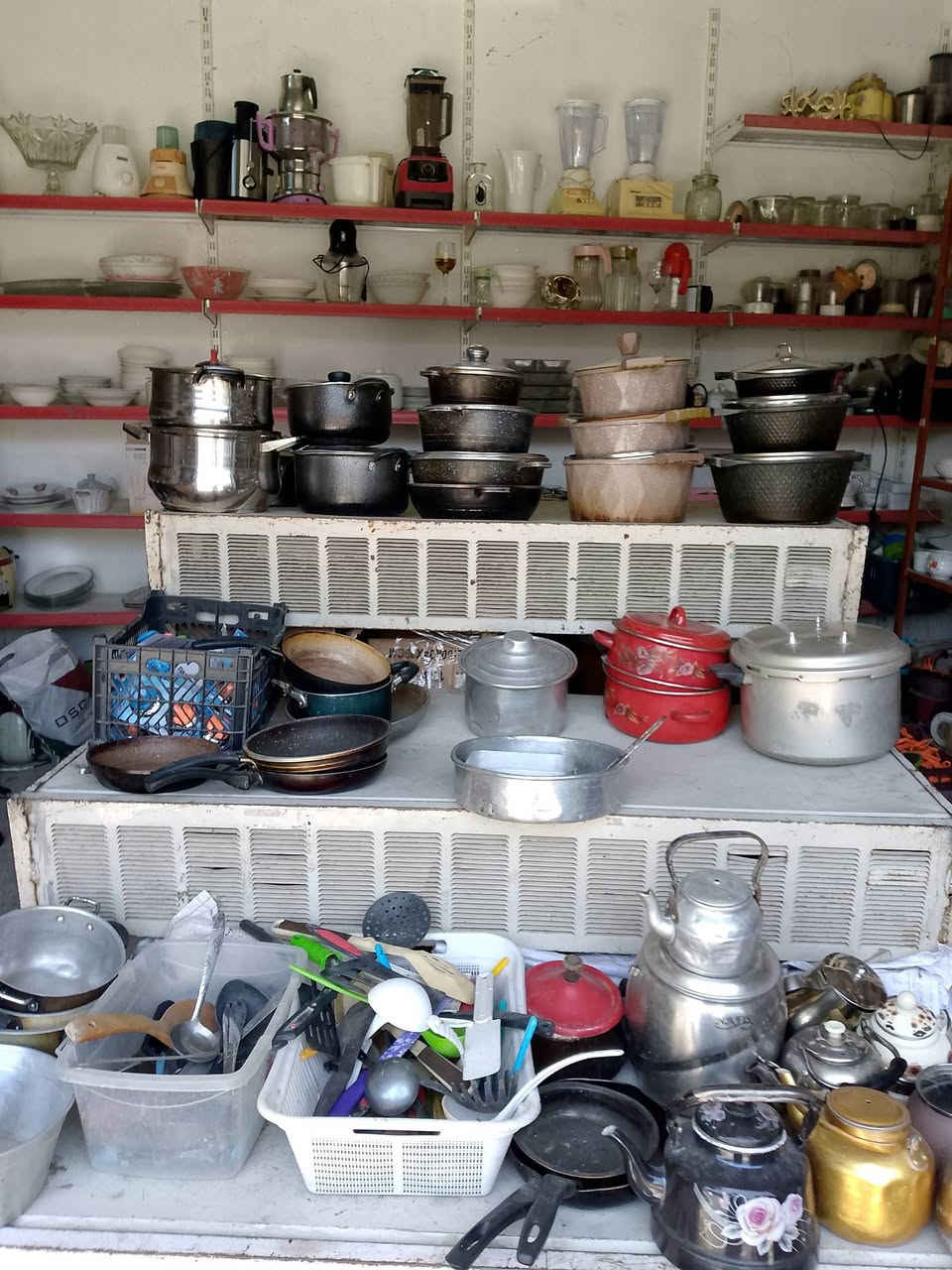السلام عليكم 
محل ابو سيف باله أربيل العنوان موصل حي سومر فرع عماره الحمداني فرع مقابيل مجمع ماريا أول فرع عليمين بعد الاستداره الثانيه..
للاستفسار الاتصال..
***********
***********
