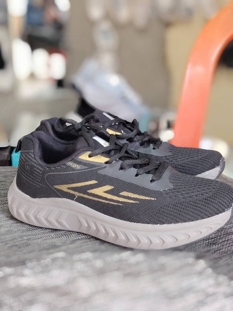 وصلت تشكيلة الأحذية الجديدة! 👟 موديلات عالمية وراحة لا تضاهى. زورونا في الموصل، حي التحرير - مقابل جامع أهل البيت. القياسات موجود من 39.40.41.42.43.44.45.46
أسعار مناسبة


**إذا كنت صاحب هذا الإعلان وتريد حذفه لأي سبب، رجاءا أرسل رسالة إلى الدعم الفني**