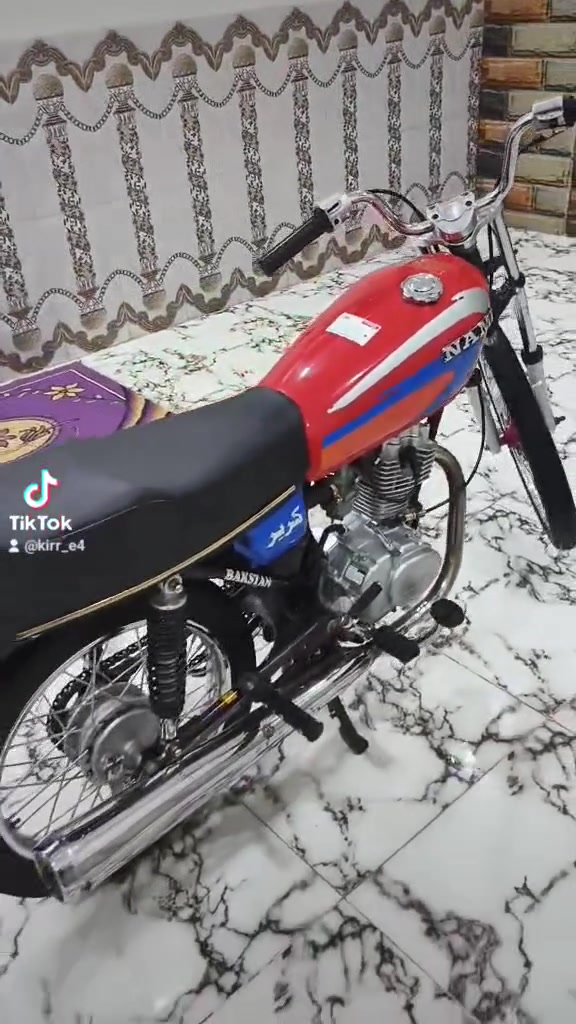 سلام عليكم دراجه 25 نامه اصلي شاصي 13 ارشه شيال ربع اوراق تضاف سعر 700 قفل قفل ربع ماينزل مكاني ديوانيه حي العسكري شارع 30


**إذا كنت صاحب هذا الإعلان وتريد حذفه لأي سبب، رجاءا أرسل رسالة إلى الدعم الفني**
