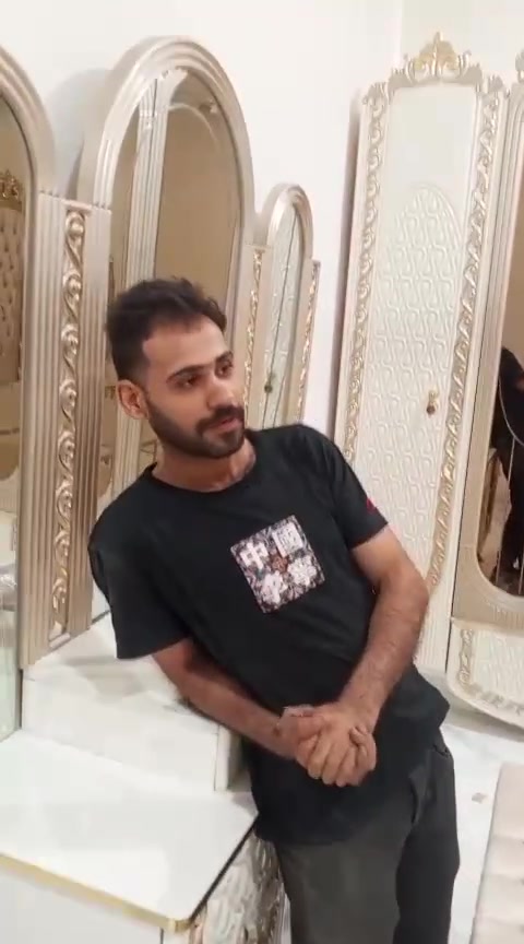 من تشتري غرفه غاليه وتريد تفتحها وتشدها لاتدور على الأرخص بل دور على الكفائه أحنا من نفتحها ونشدها مانرجعها مثل الأول بالعكس راح نرجعها احسن من الأول وهذه خير دليل على عملنه تمنياتي لكم بدوام الصحه والعافيه 
#فتح_وشد_غرف_نوم
#غرف_تركيه
#غرف_نوم_عراقيه
***********
