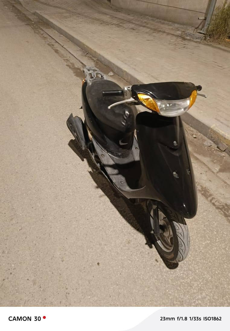 السلام عليكم دراجة عصفوية للبيع
الدراجة خير من الله مامفتوحة ابد لاصوت اكسن ولا مكينة  
دراجة صافيةكله شغالة  نقصه فقط باتري الشراي يتصل ***********
