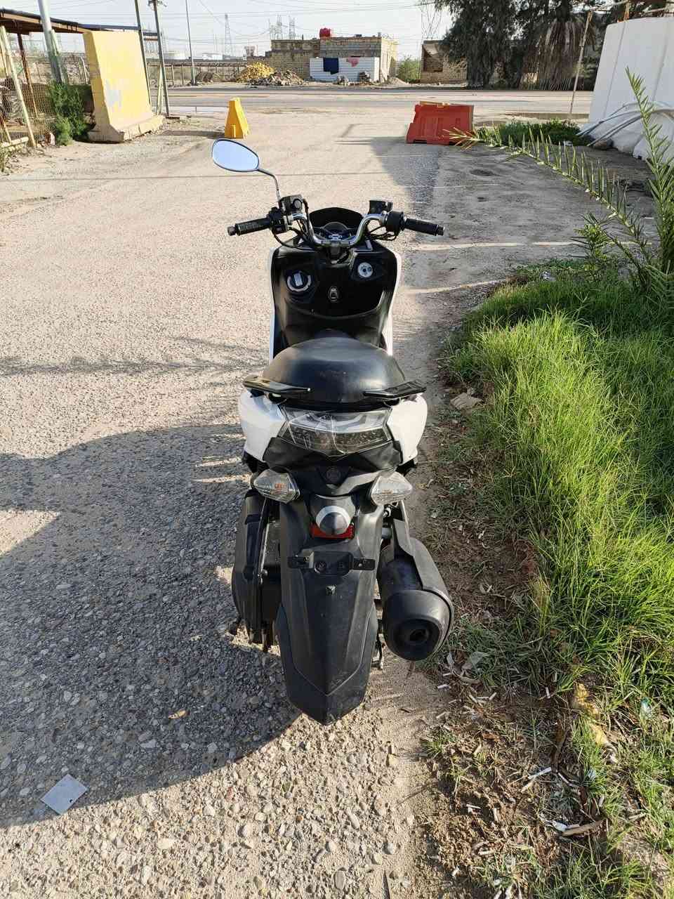 سلام عليكم
ماجسته اس ياباني 
دراجه مفتوحه بوش وبستم اصليات 
دراجه جاهزه من كلشي كله شغال 
سعر 800وبيه مجال
***********
